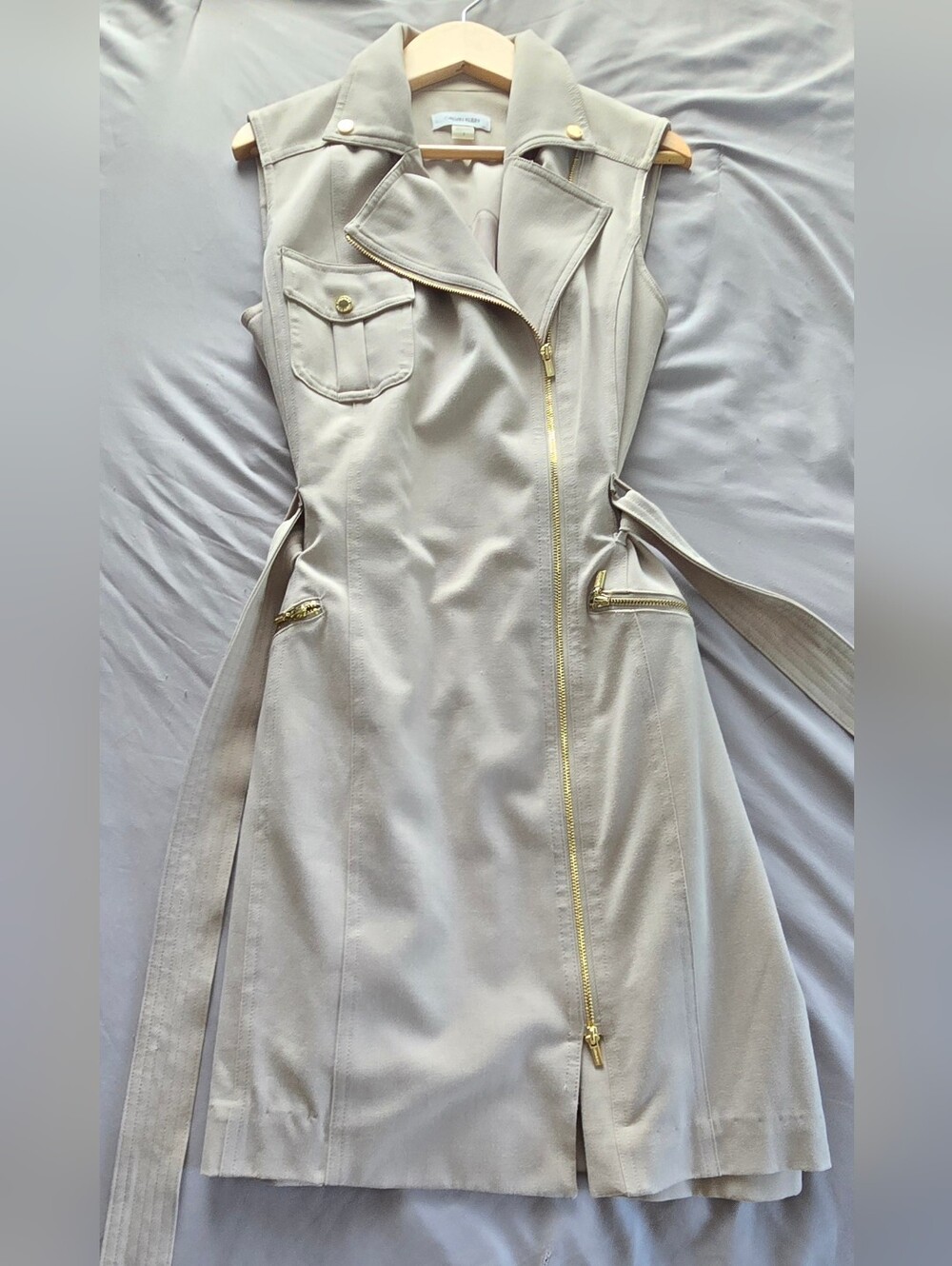 Calvin Klein Sleeveless Midi Trench Dress in Light Beige Women's Size 6 - Picture 2 of 14